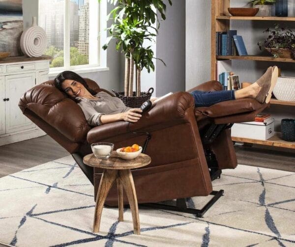 GOLDEN TECHNOLOGIES CLOUD WITH TWILIGHT PR515 LIFT CHAIR - Image 5