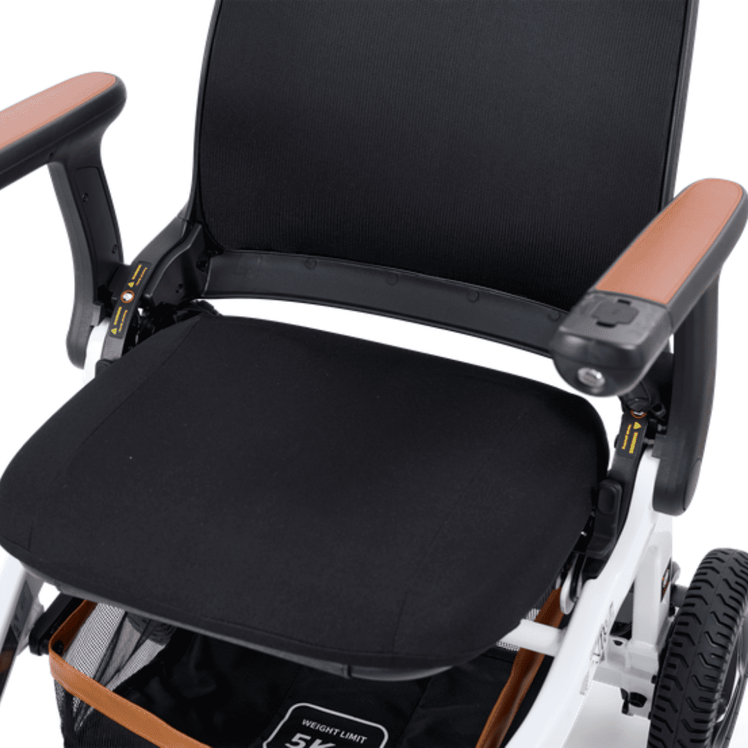 GOLDEN TECHNOLOGIES ALLY POWER CHAIR - Image 4