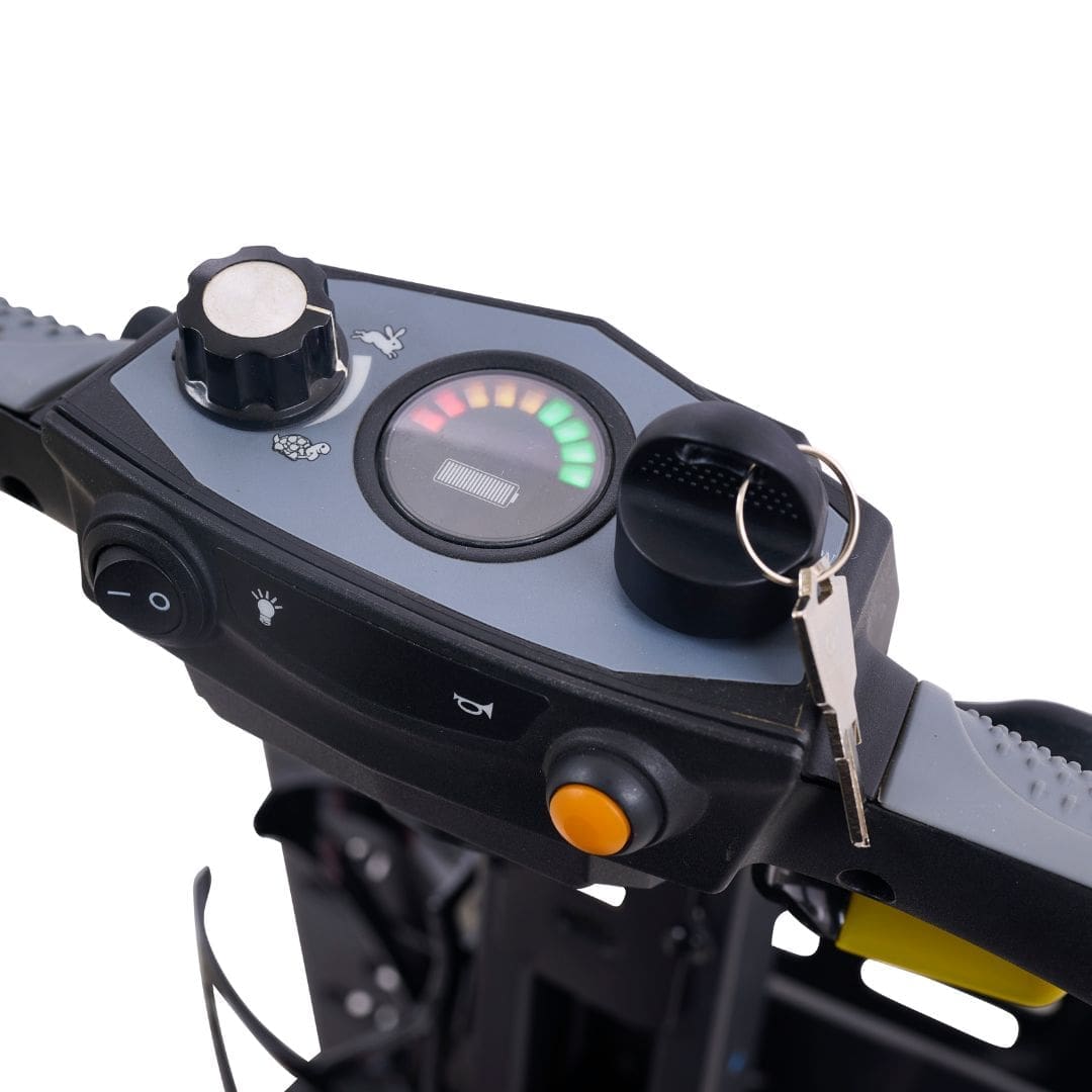 GOLDEN BUZZAROUND CARRYON HD FOLDING SCOOTER - Image 6